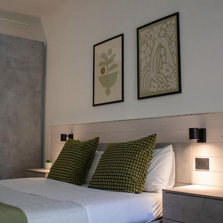 טורבולה Le Calle Holiday Apartments מראה חיצוני תמונה