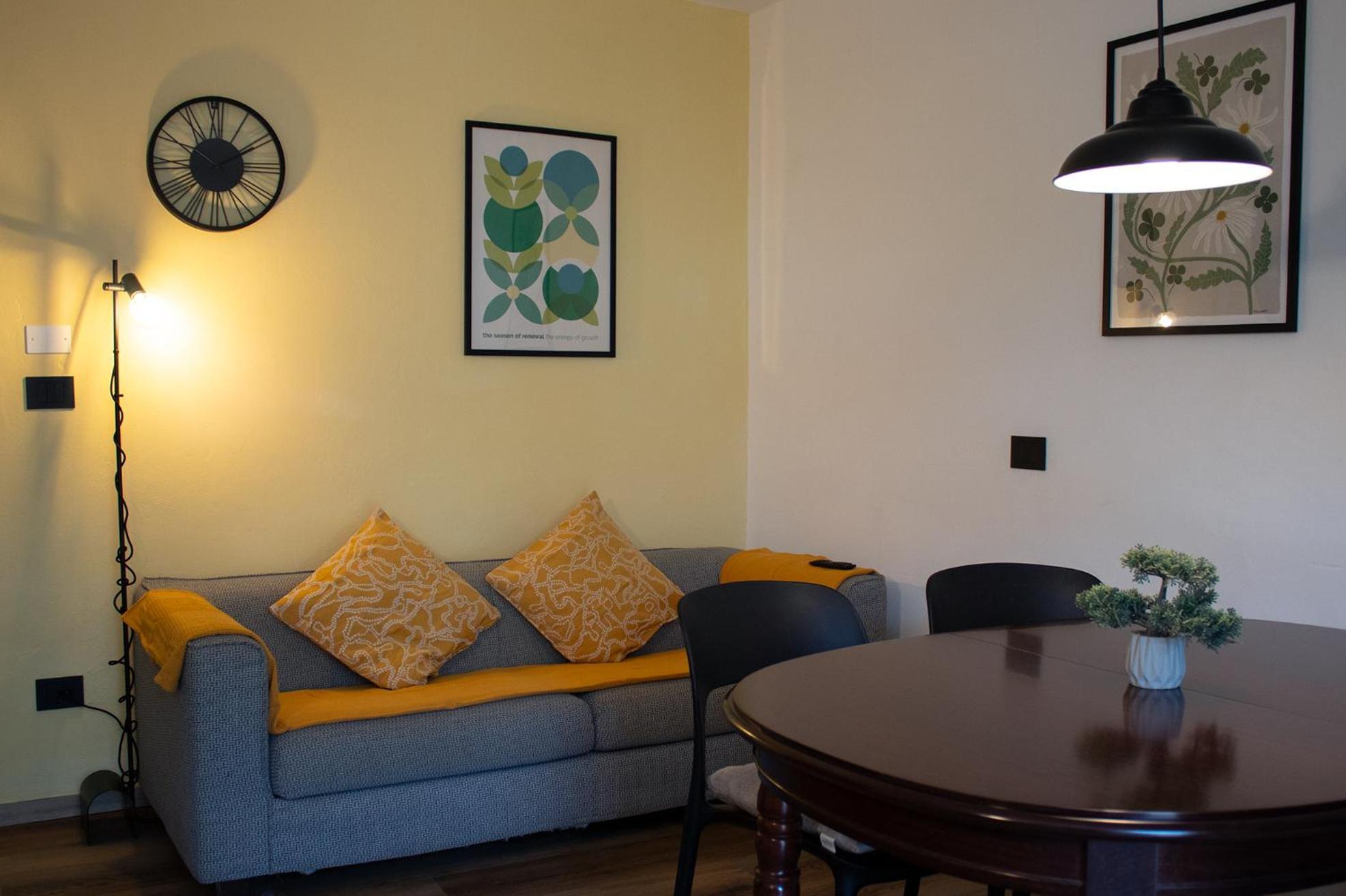 טורבולה Le Calle Holiday Apartments מראה חיצוני תמונה